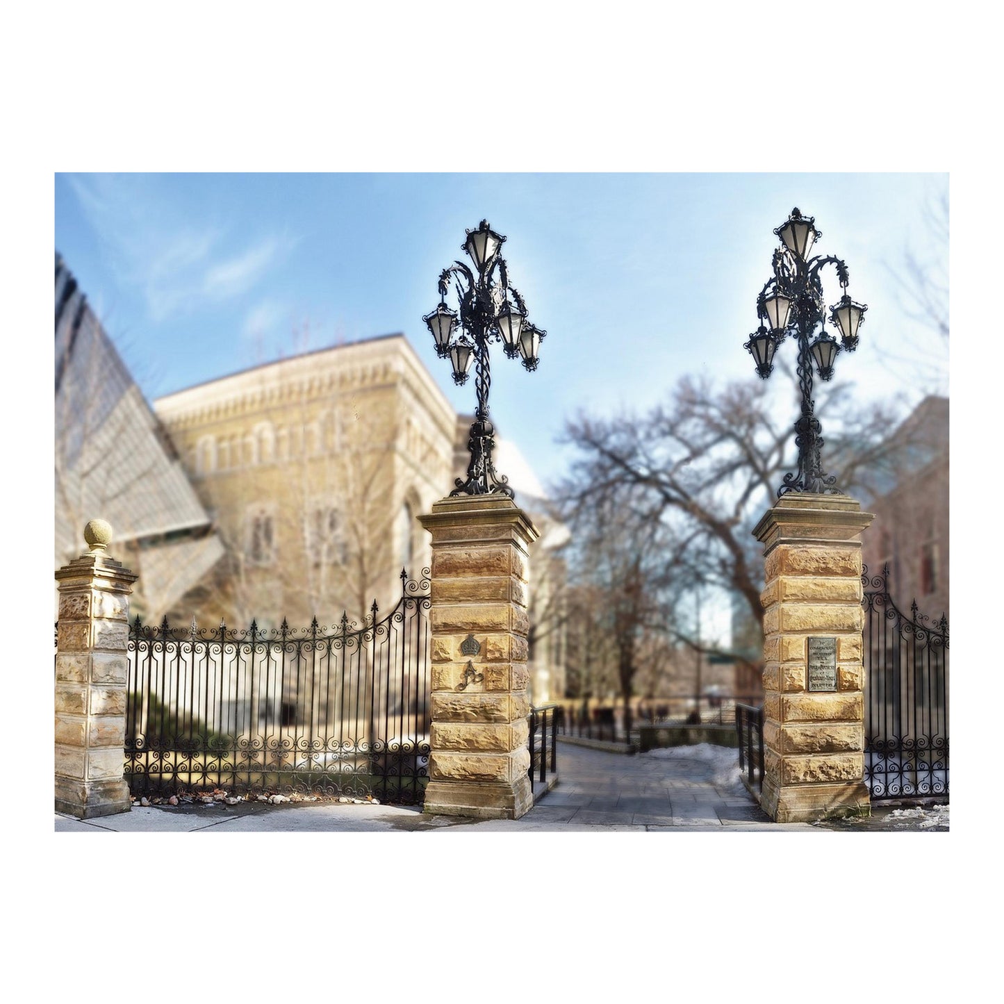 Queen Alexandria Gates