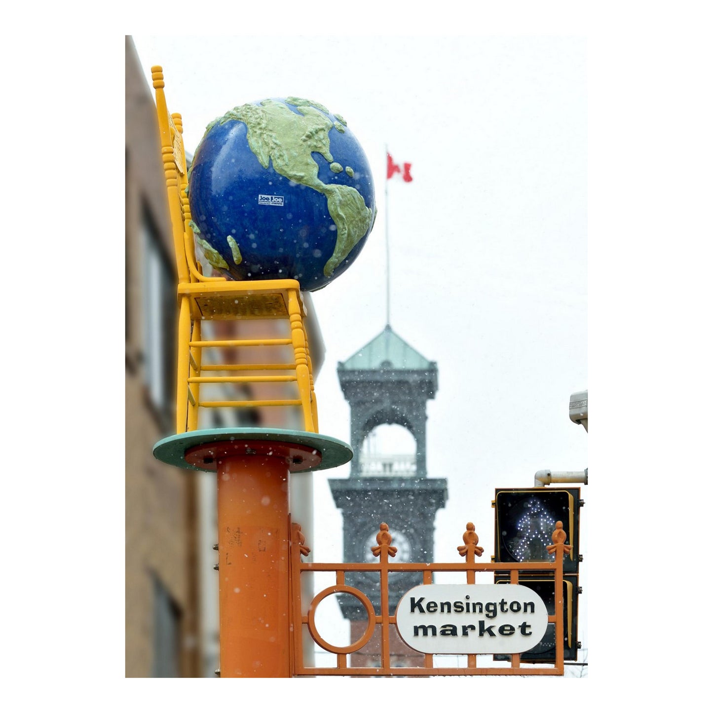 Kensington Entrance Globe