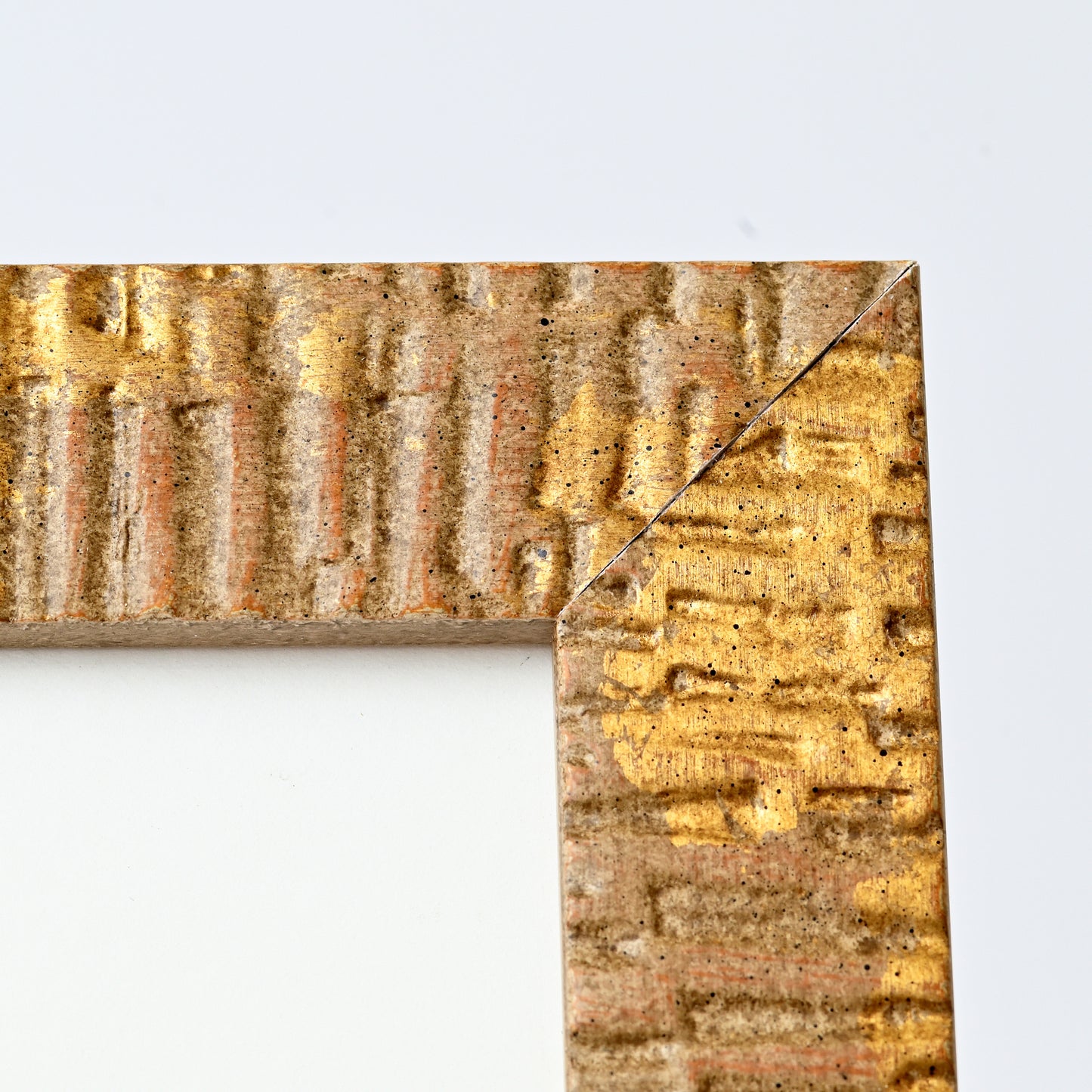 Antique Gold and Red Undertones With Textured Finish