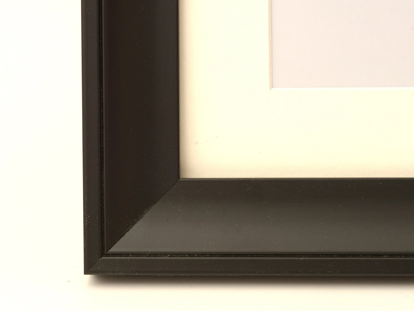Black No Mark Stained on Beveled Profile With Accent Cut