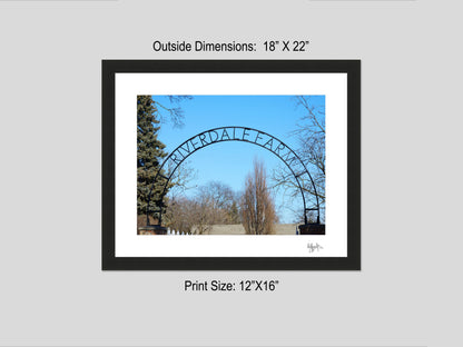 Riverdale Farm Sign