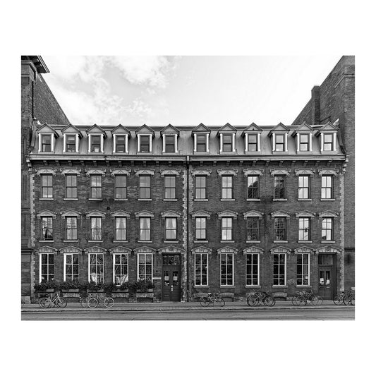111 Queen St East