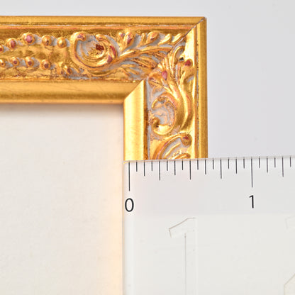 Water-Gilded Bright Gold Finish On Ornate Motif Pattern