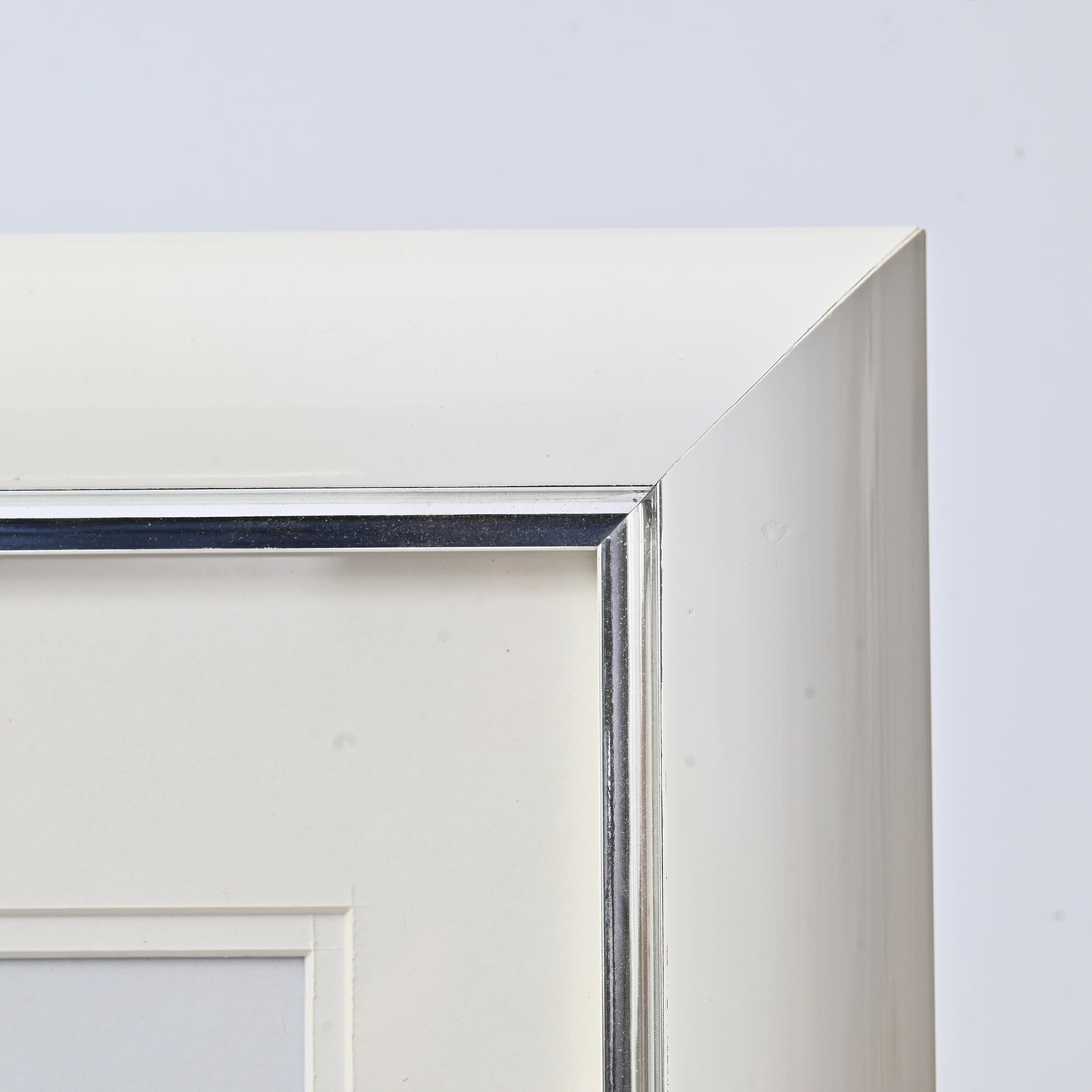 11"X14"White With Silver Accent