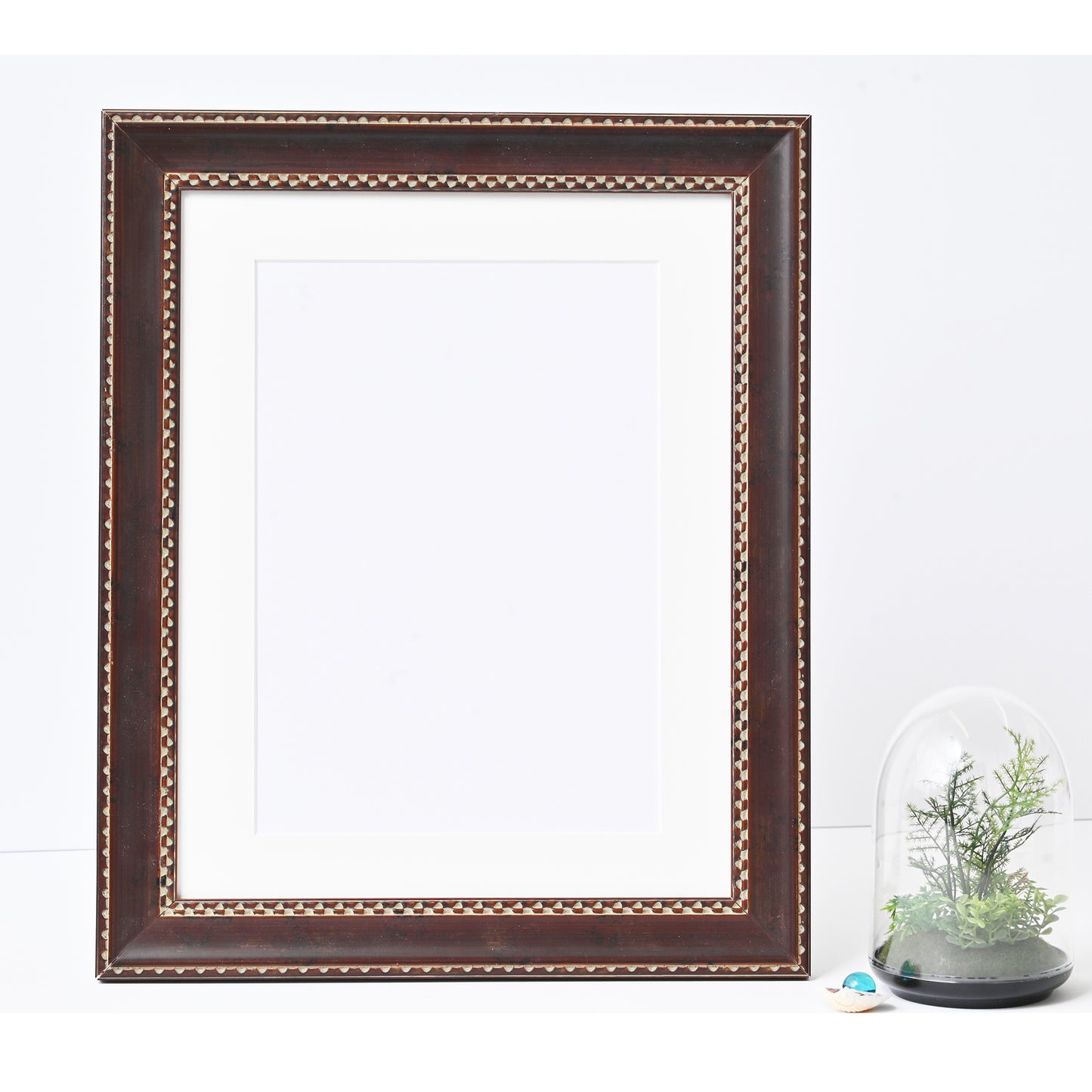 Mahogany Colour Frame With Repeating Checker Pattern