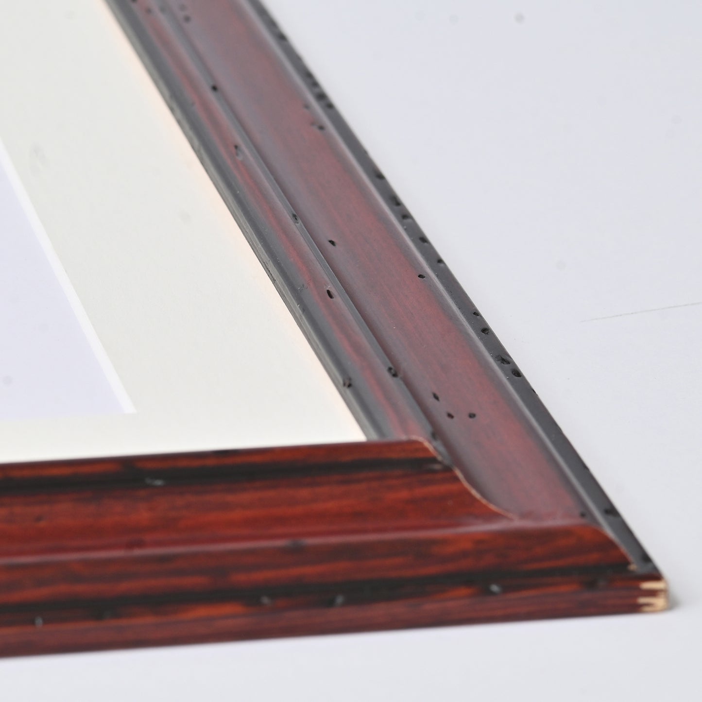 Rustic Traditional Profile Warm Mahogany Frame