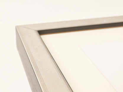 7165SI Silver Foil With Distressed Speckle Brushed Finish