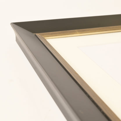 Slope Profile With Satin Black Finish and Brushed Silver Lip