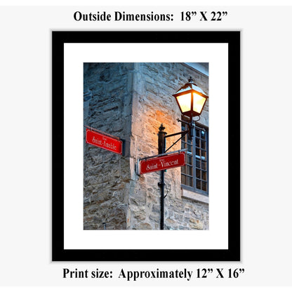 Streetlight - Old Montreal