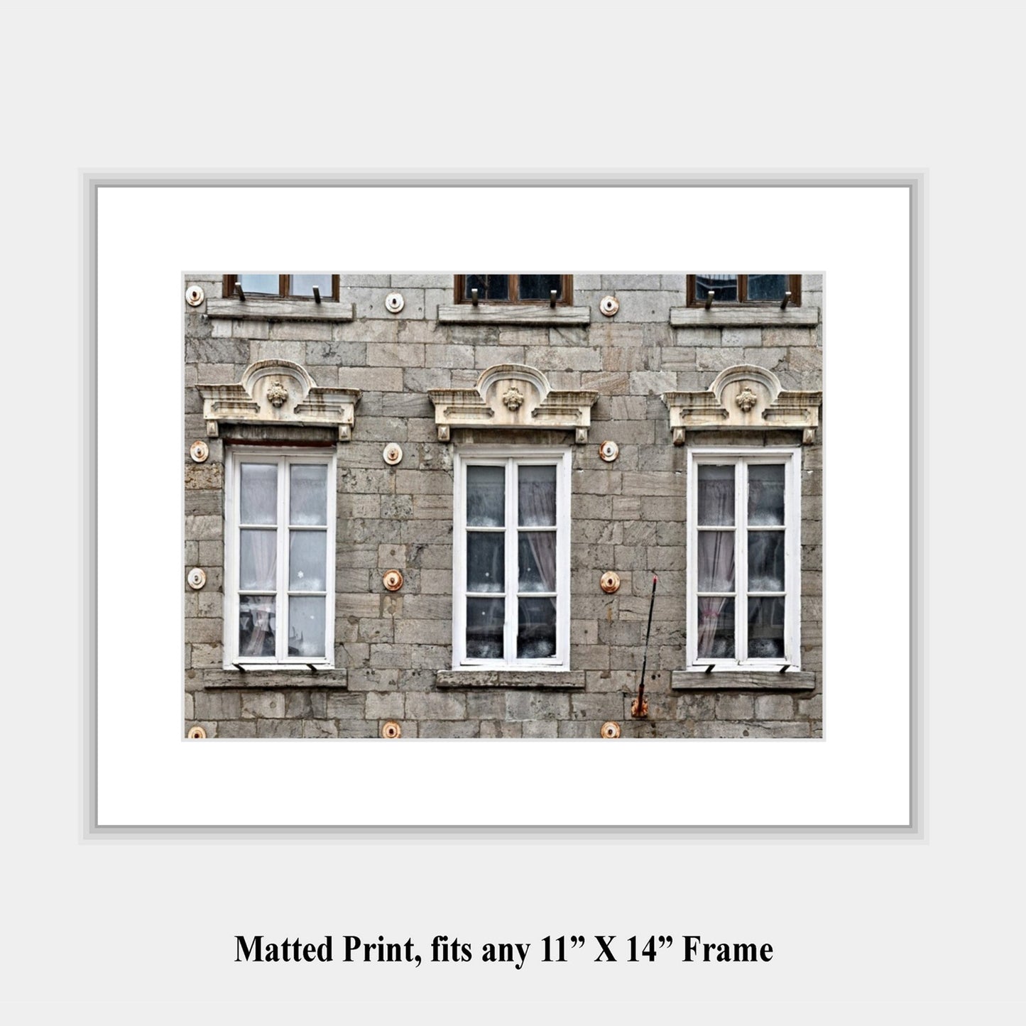 Old Windows / Facade - Old Montreal