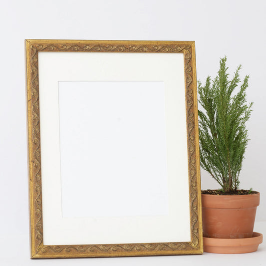 Golden Leaf Vine Motif Frame With Brown Highlights