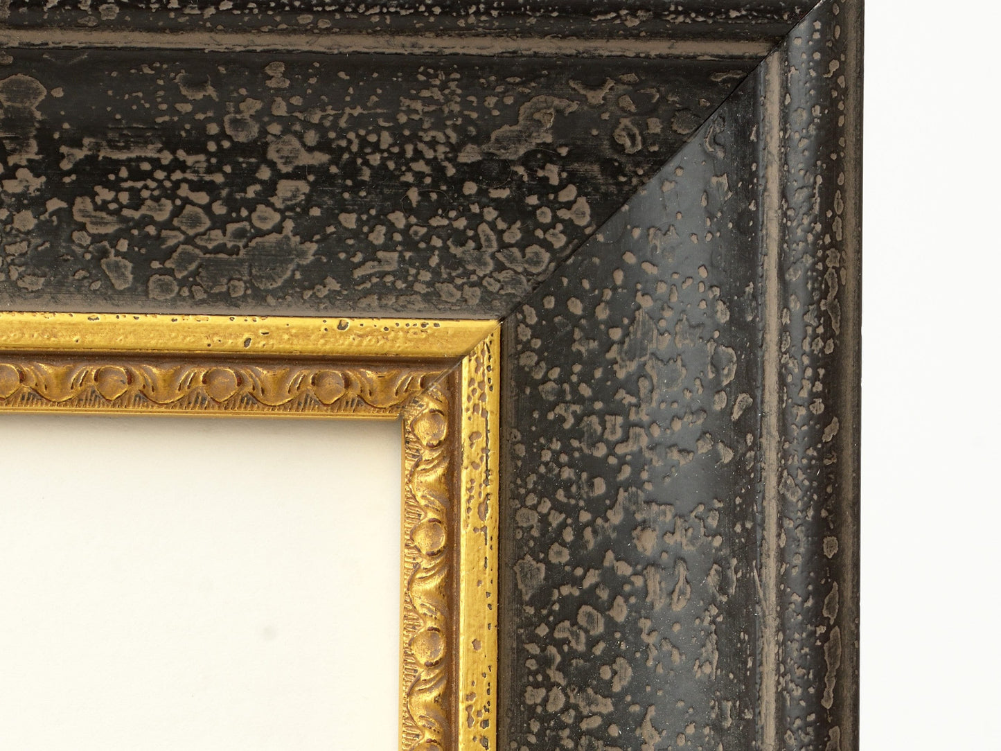 Classic Scoop Profile With Black Distressed Finish And Gold Inner Lip
