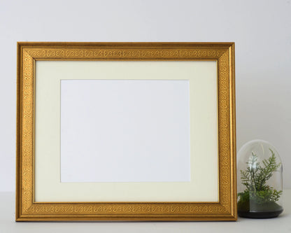 Antiqued Gold Frame With Open-Heart Embossed Pattern